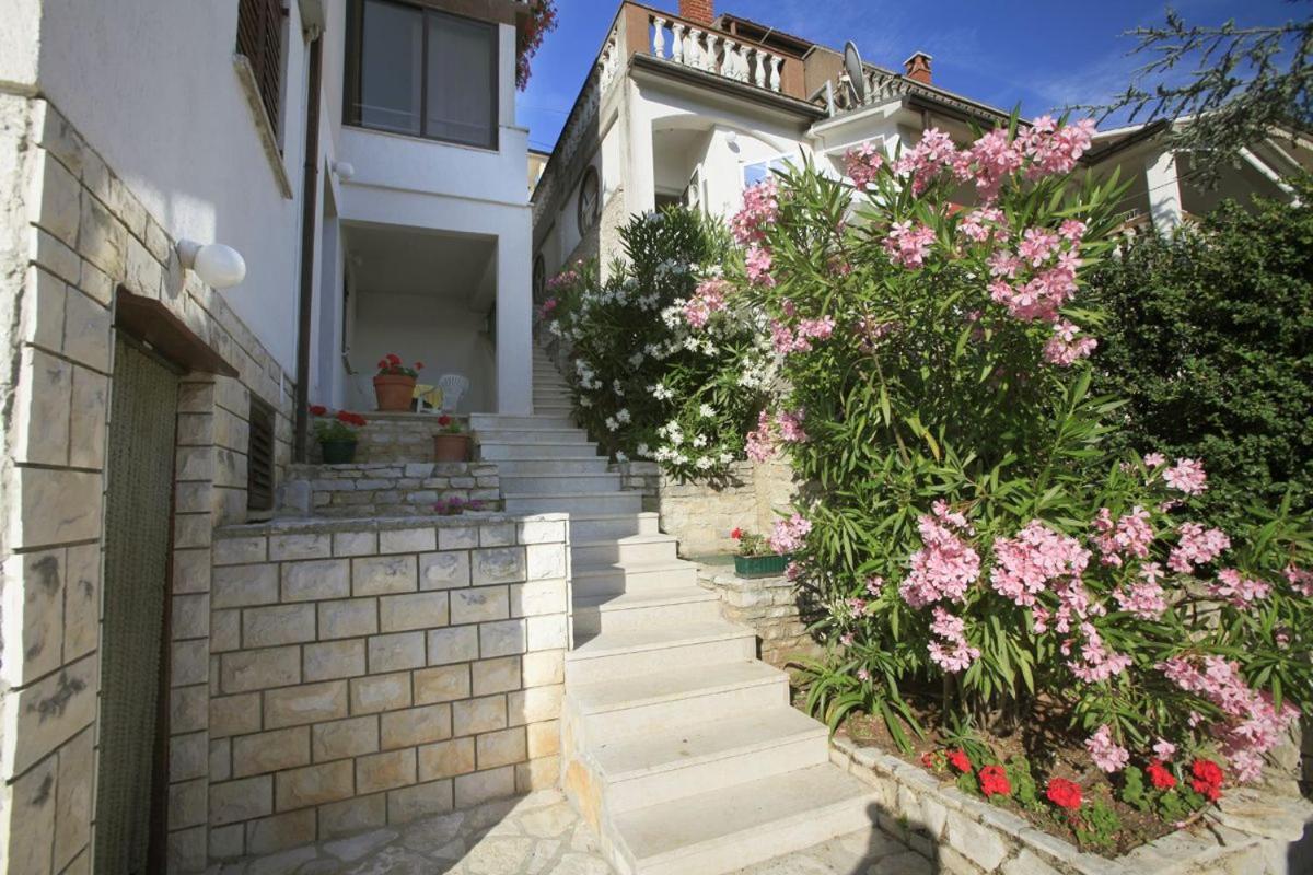 Apartments Magnolia Rabac Exterior photo